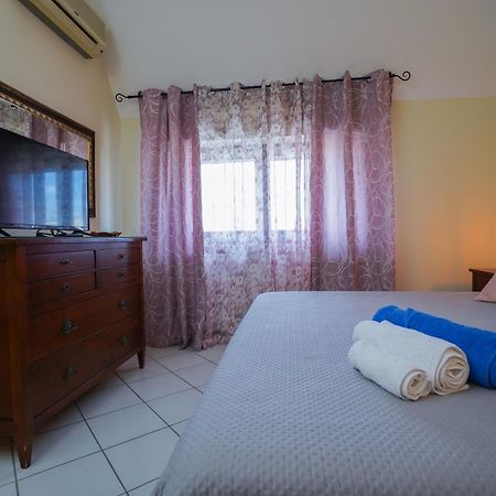 La Casa Di Azzurra Centro Citta Appartamento Fino A 4 Posti Letto E 2 Bagni Φότζια Εξωτερικό φωτογραφία