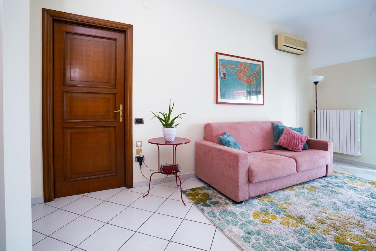 La Casa Di Azzurra Centro Citta Appartamento Fino A 4 Posti Letto E 2 Bagni Φότζια Εξωτερικό φωτογραφία