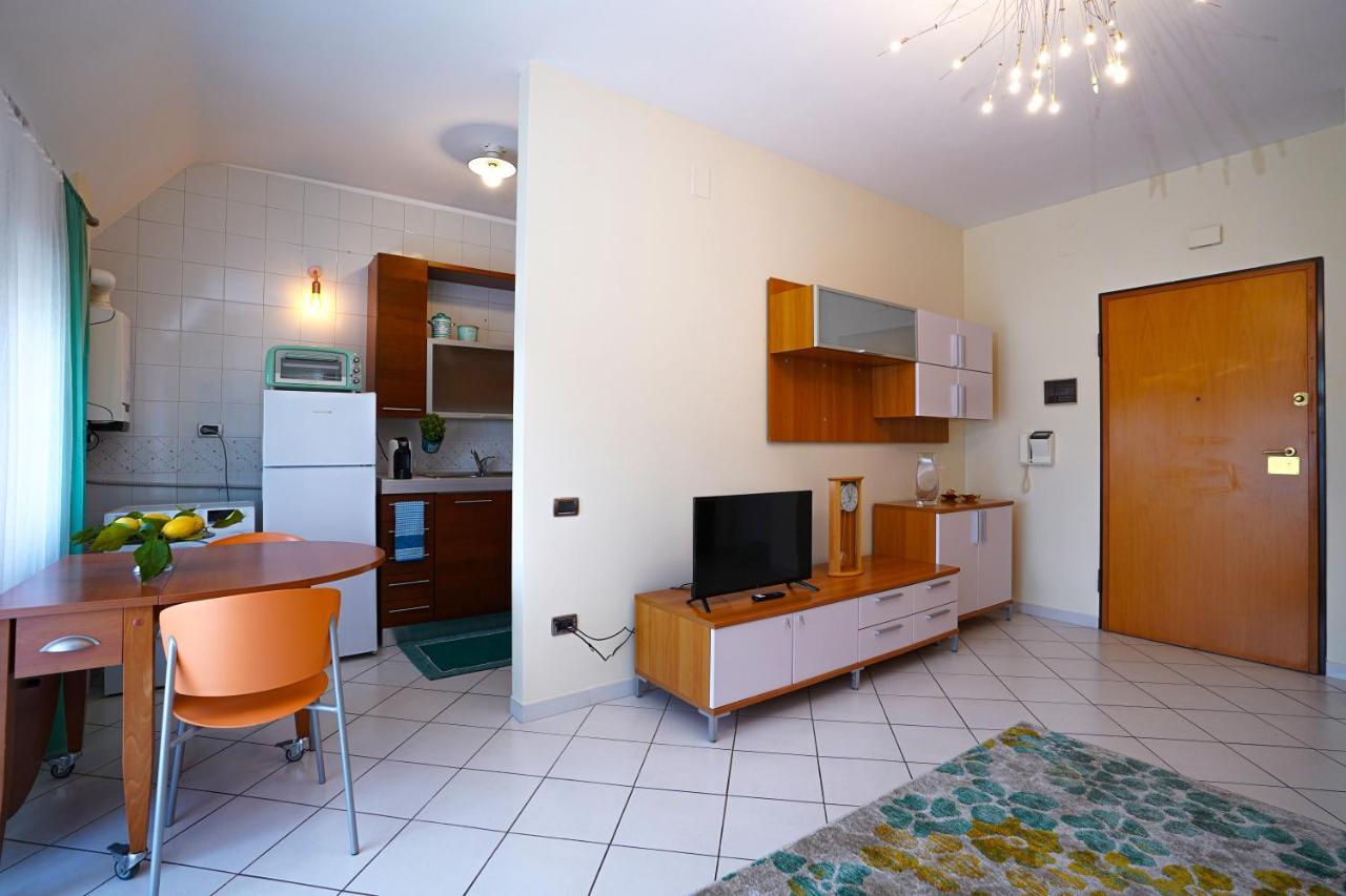 La Casa Di Azzurra Centro Citta Appartamento Fino A 4 Posti Letto E 2 Bagni Φότζια Εξωτερικό φωτογραφία