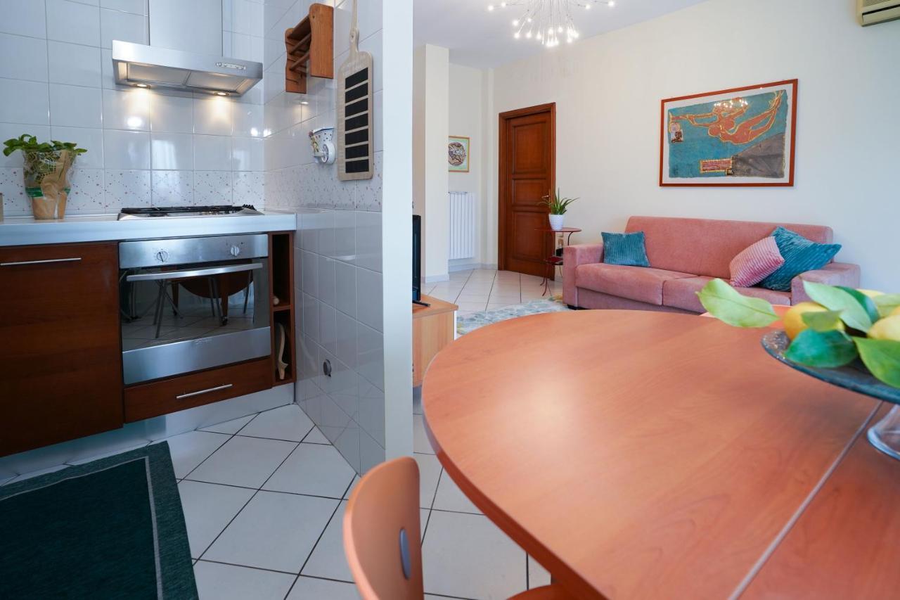 La Casa Di Azzurra Centro Citta Appartamento Fino A 4 Posti Letto E 2 Bagni Φότζια Εξωτερικό φωτογραφία
