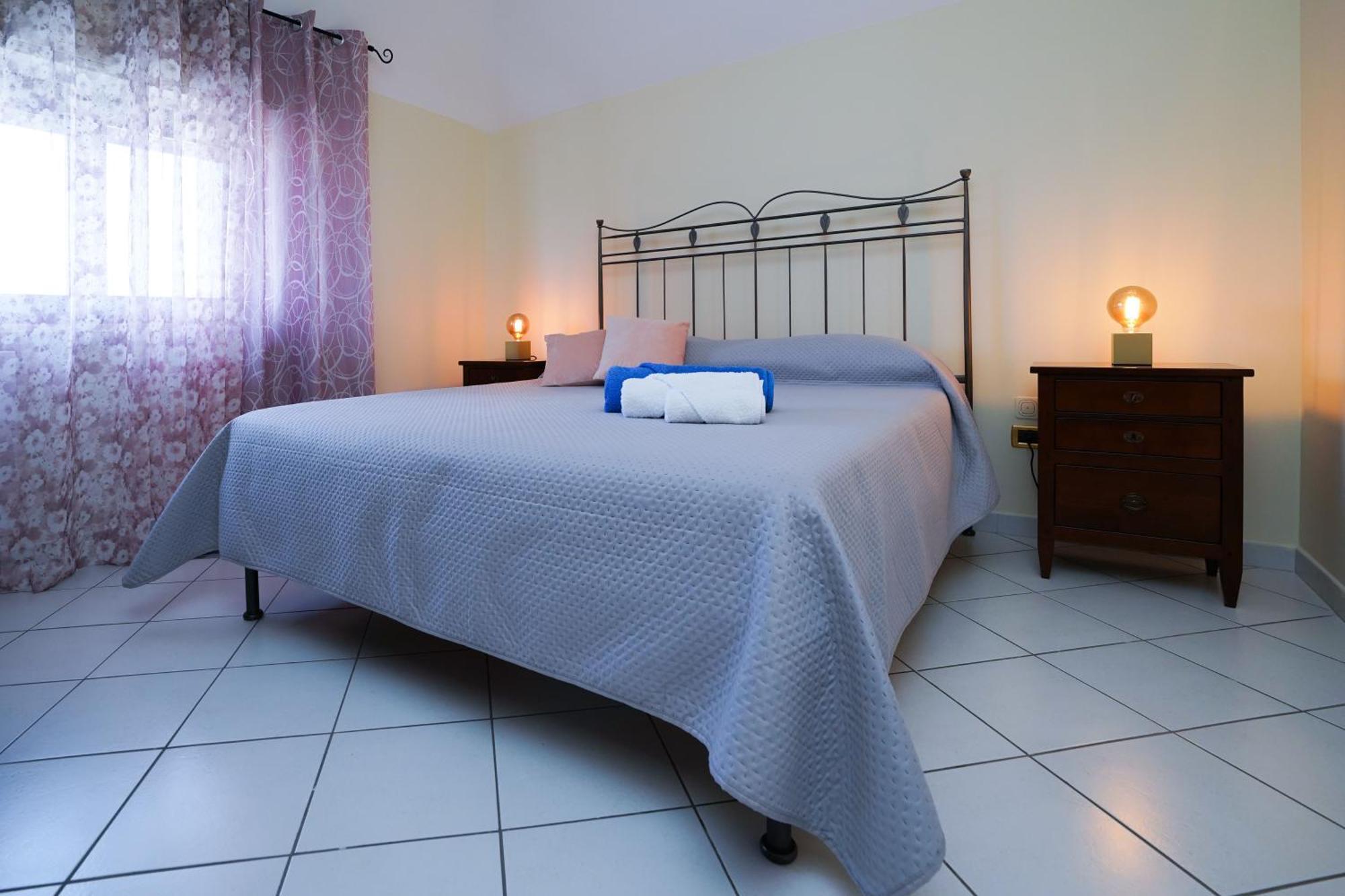 La Casa Di Azzurra Centro Citta Appartamento Fino A 4 Posti Letto E 2 Bagni Φότζια Εξωτερικό φωτογραφία